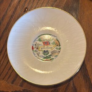 Gold-Trimmed Tennessee Souvenir Plate